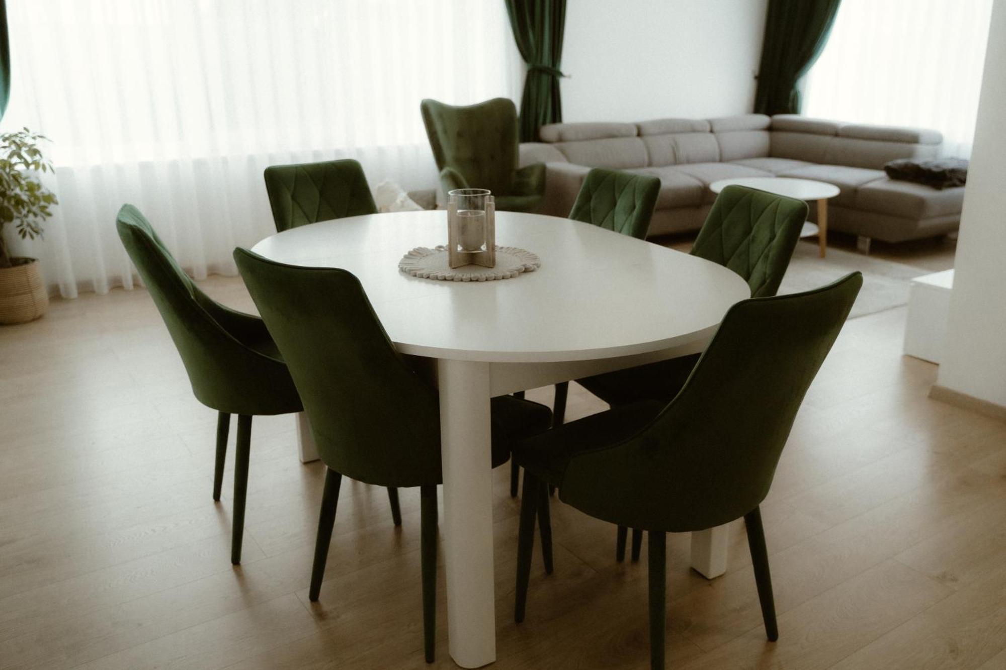 Casa Abiiani Hotel Орадеа Екстериор снимка